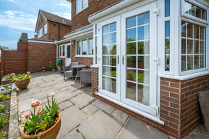 GARDEN- click for photo gallery